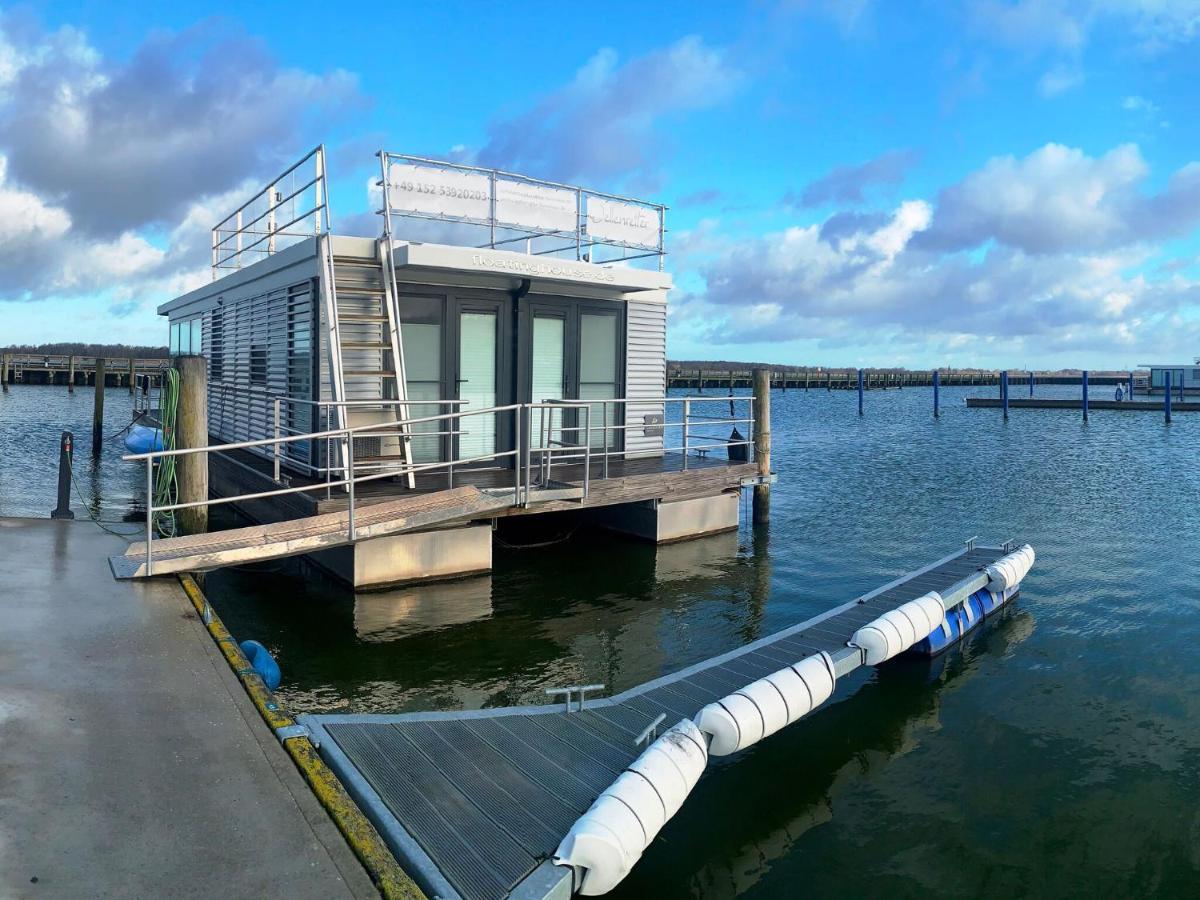 Hausboot Floating House In Ribnitz-Damgarten Hotel Ngoại thất bức ảnh